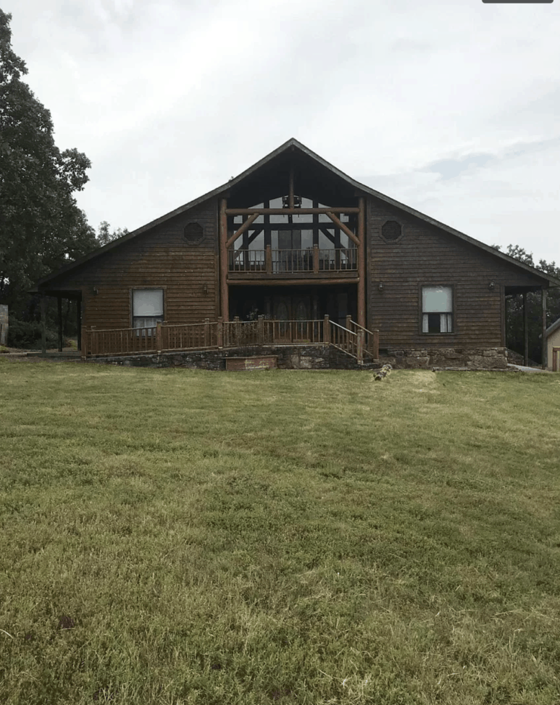 Yes, These Are Manufactured Homes! Log home exterior