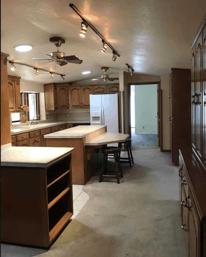 Yes, These Are Manufactured Homes! Log home kitchen