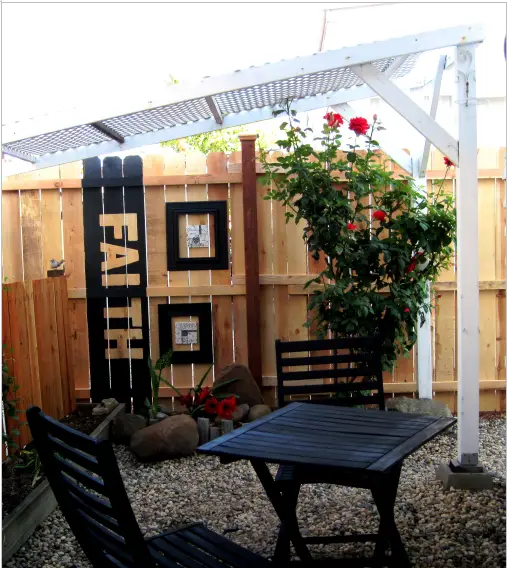 outdoor living space - remodeled single wide mobile home