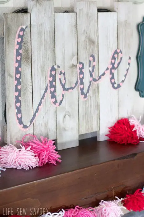pallet project ideas-valentines day