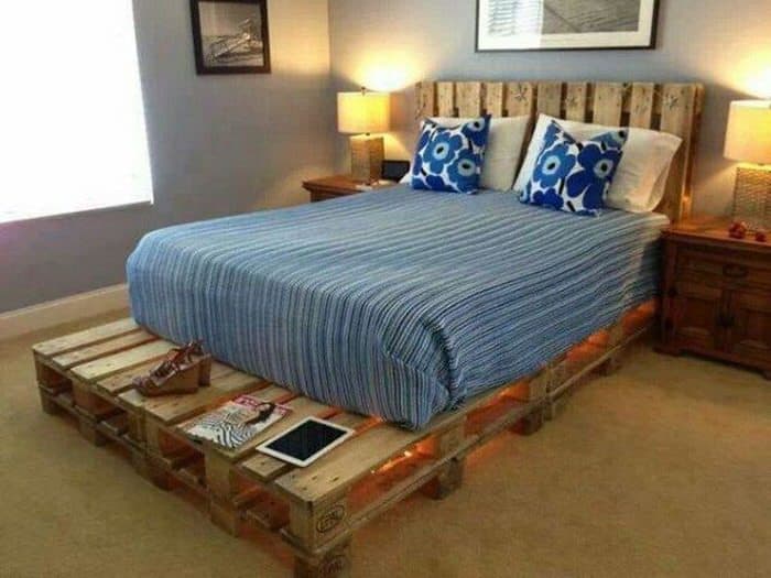 Pallet projects-illuminated pallet bed