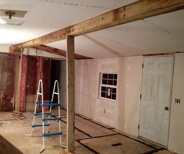 remodeling the interior of the 1985 Liberty single wide mobile home