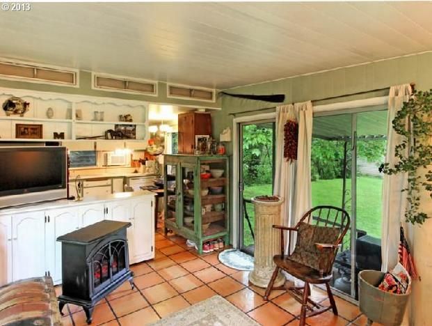 Oregon single wide interior