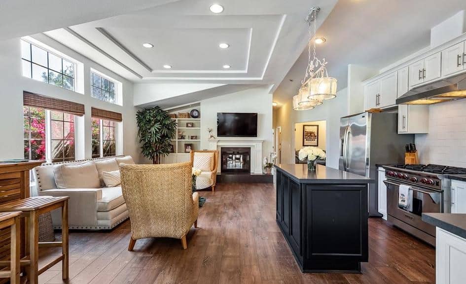 Slice Of Paradise Living Room