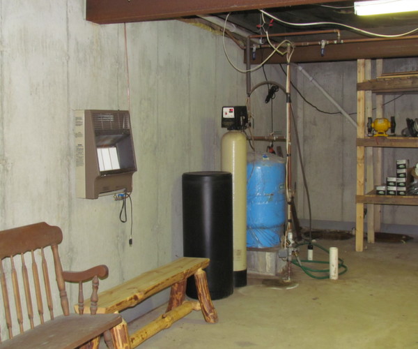 basements under mobile homes-sump_pump_water_tank_and_water_softener