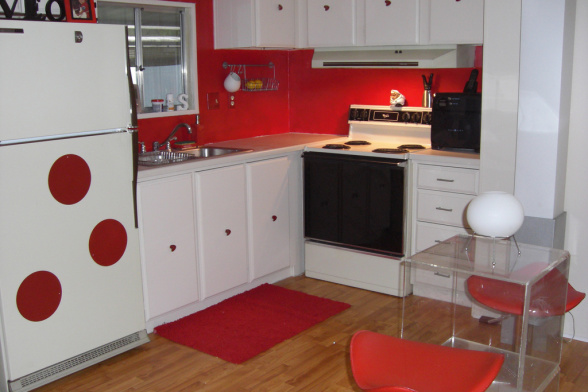 single wide makeover-red kitchen