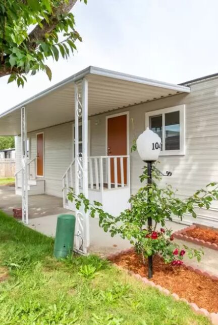 tiny homes for sale oregon exterior 1024x643