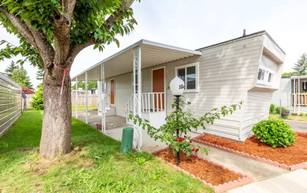 tiny homes for sale oregon exterior