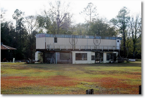 Mobile Home Ingenuity-trailer over home