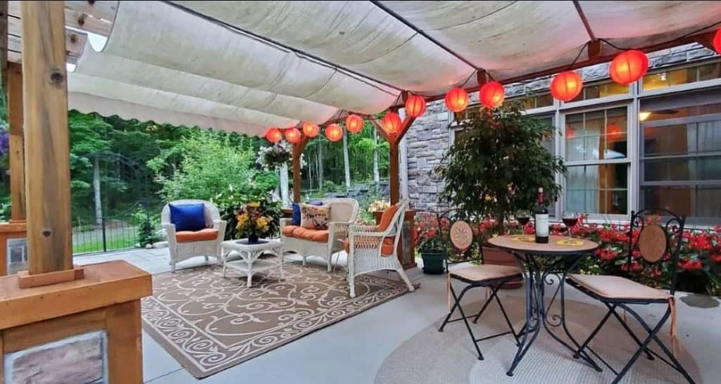 Yes, These Are Manufactured Homes! Two in one patio