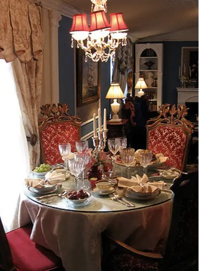 unique mobile home decor - classic traditional dining room
