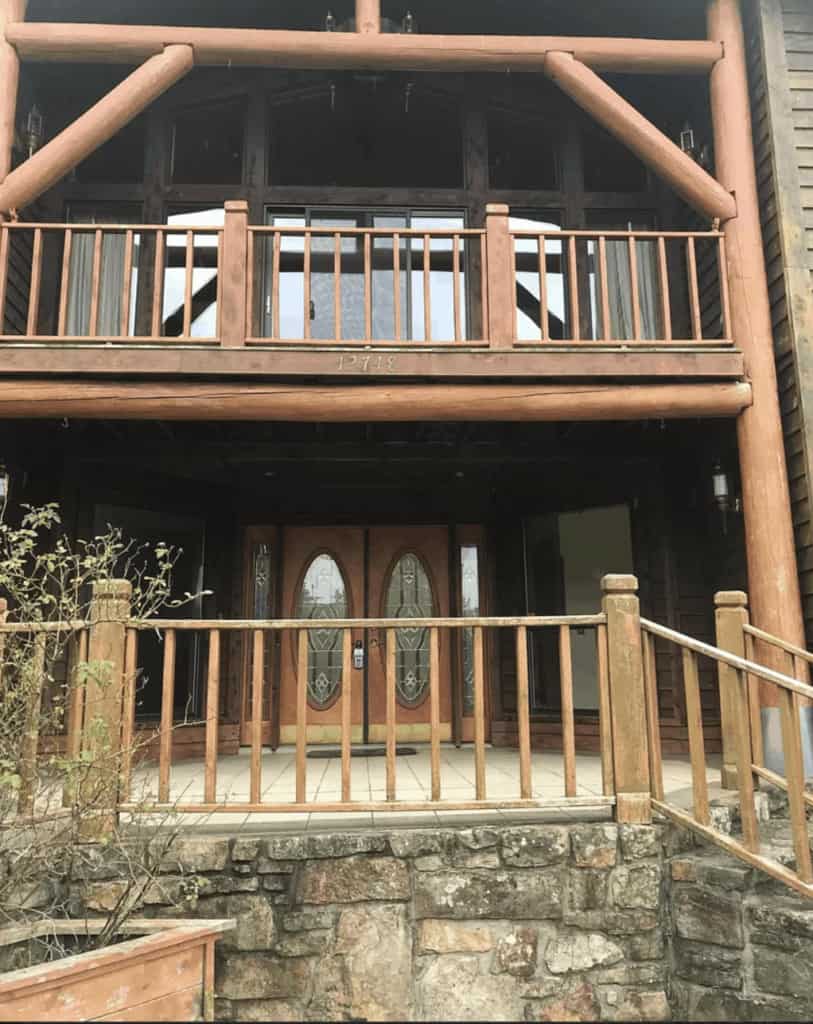 Yes, These Are Manufactured Homes! Unusual manufactured homes log home entrances