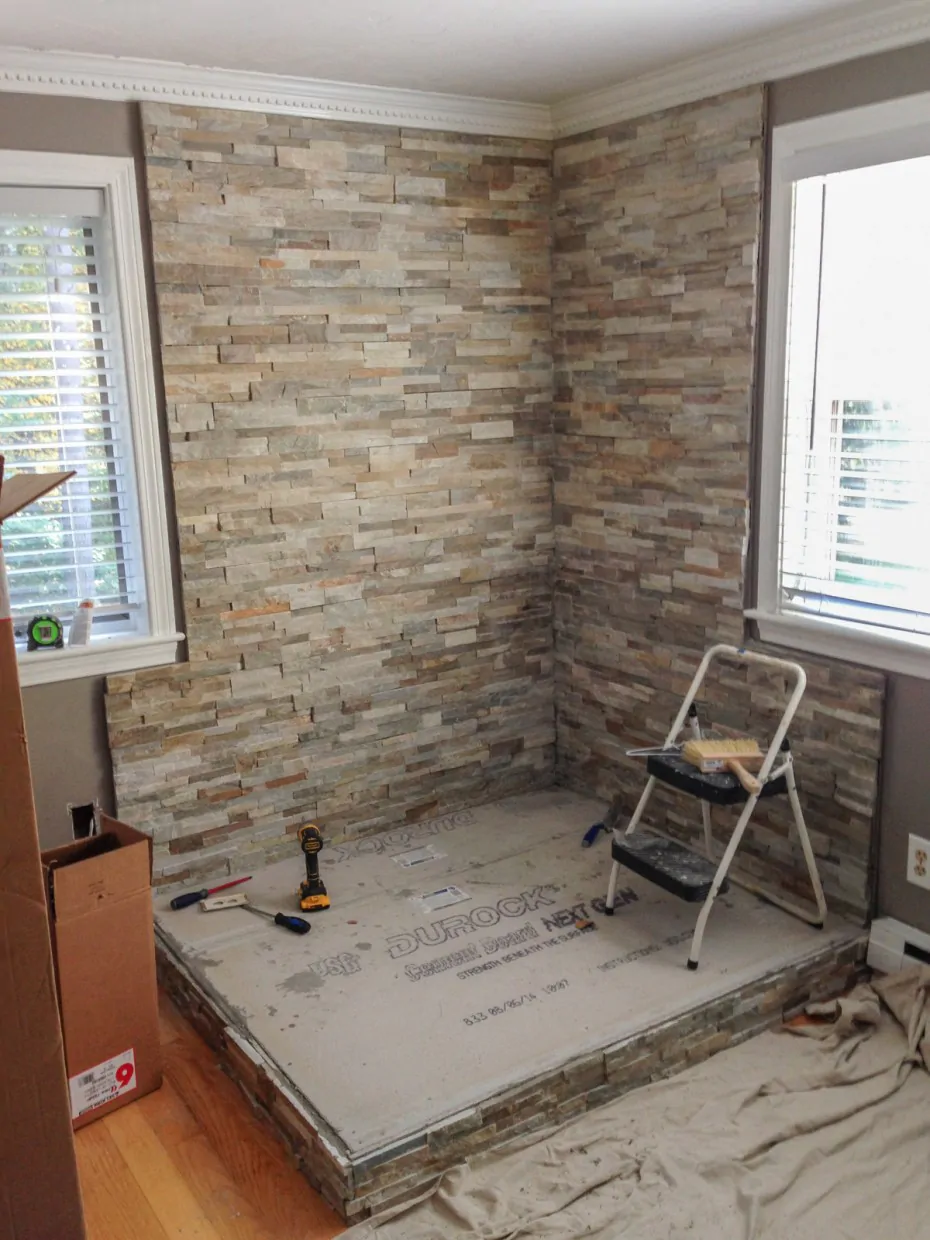 wall complete w stone tile